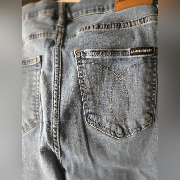Calvin Klein Womens Slim Fit Jeans in Light Blue - Size 12 / 31 - Picture 6 of 7